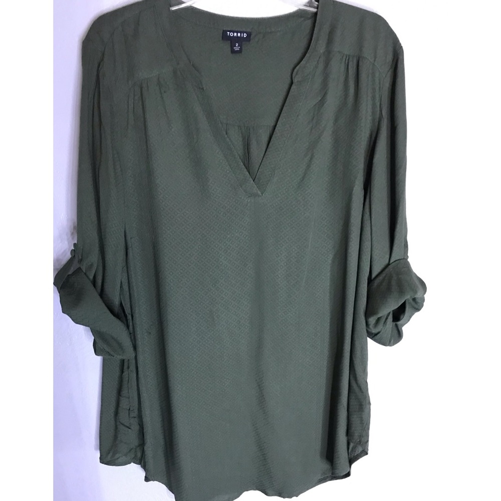 Torrid olive green blouse top 2 2X